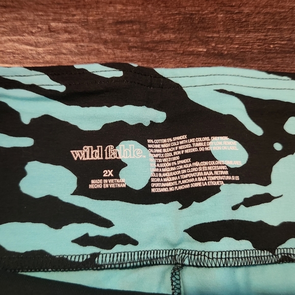 Wild fable XXL High Rise Bike Shorts, NWT - Picture 4 of 4